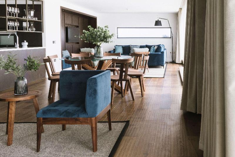 Cheval The Edinburgh Grand - Oda