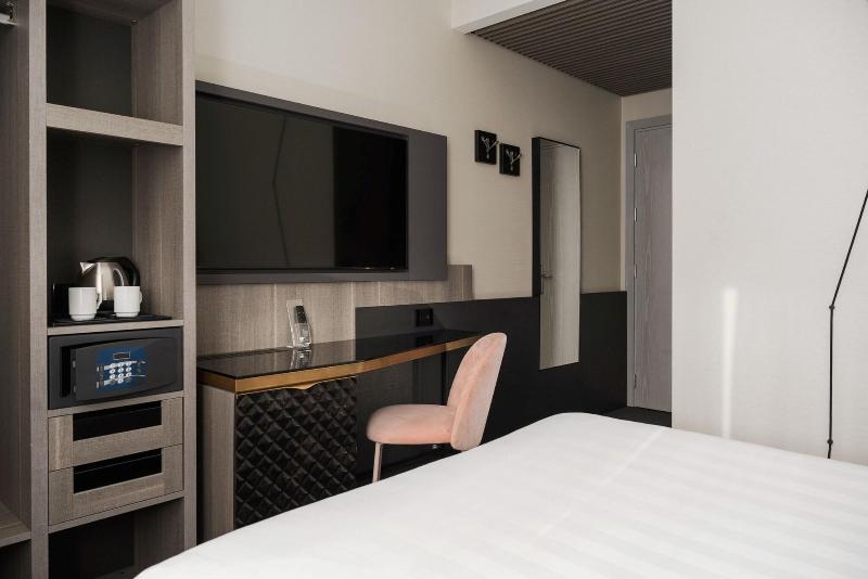 Iq Hotel Firenze - Oda
