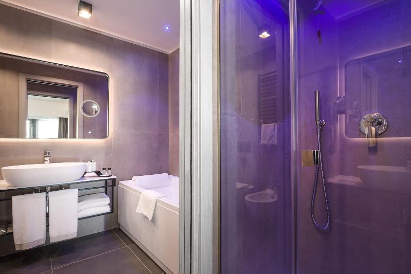 Iq Hotel Firenze - Oda