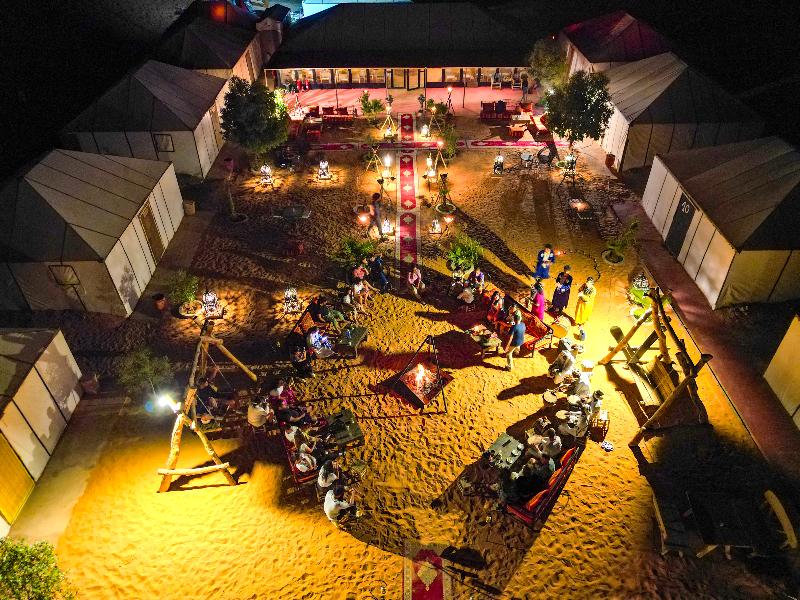 Sanmao Desert Luxury Camp - Teras