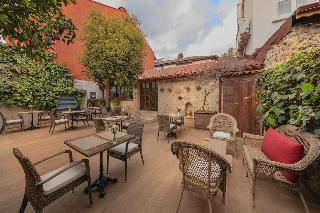 Zemira Garden Hotel