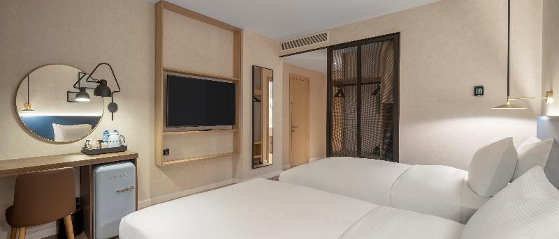 Hilton Garden Inn Tbilisi Riverview - Oda