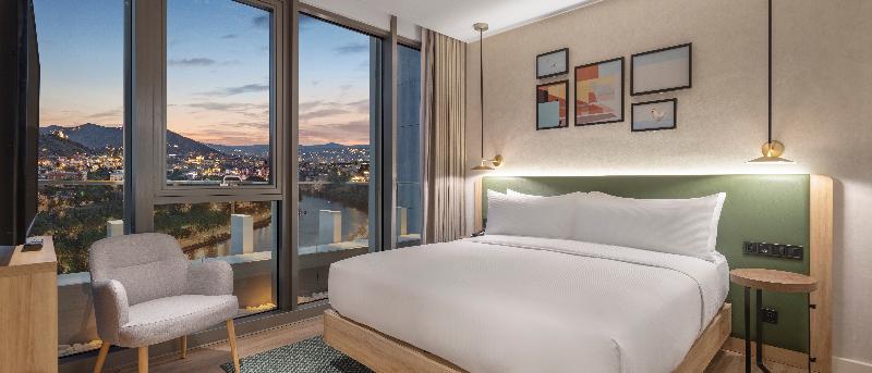 Hilton Garden Inn Tbilisi Riverview - Oda