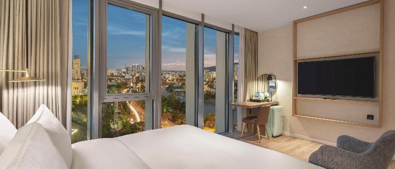 Hilton Garden Inn Tbilisi Riverview - Oda