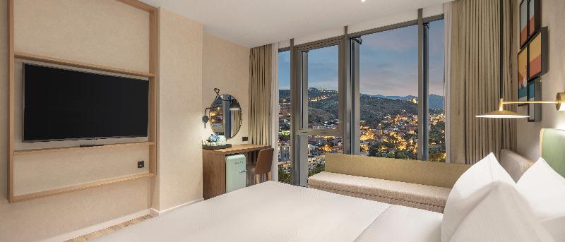 Hilton Garden Inn Tbilisi Riverview - Oda
