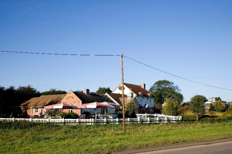 Premier Inn Luton South - M1 J9 - Genel