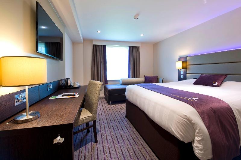 Premier Inn Farnham - Oda