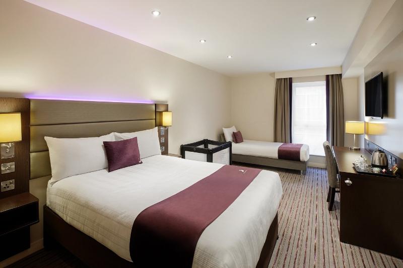 Premier Inn Addlestone - Oda