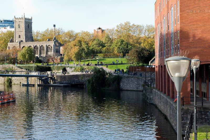 Premier Inn Bristol City Centre - Finzels Reach - Aktivite