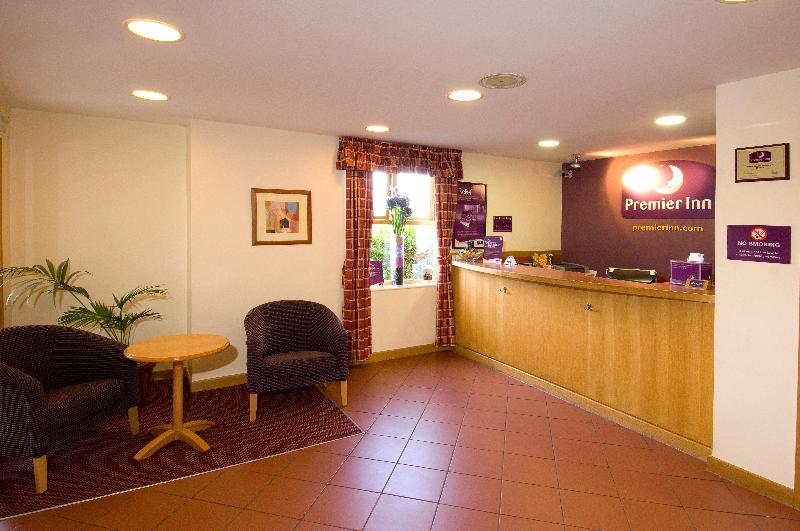 Premier Inn Eastbourne - Lobi