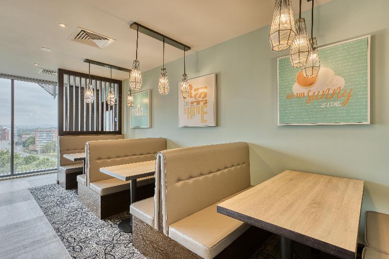 Premier Inn Manchester Cc Princess Street - Restoran