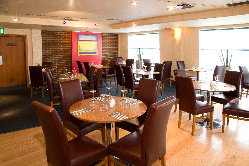 Premier Inn Stevenage Central - Restoran