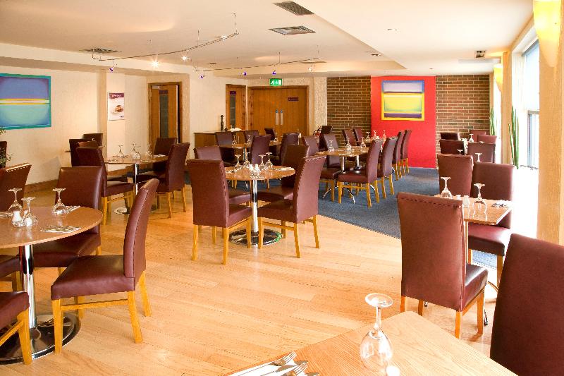 Premier Inn Stevenage Central - Restoran