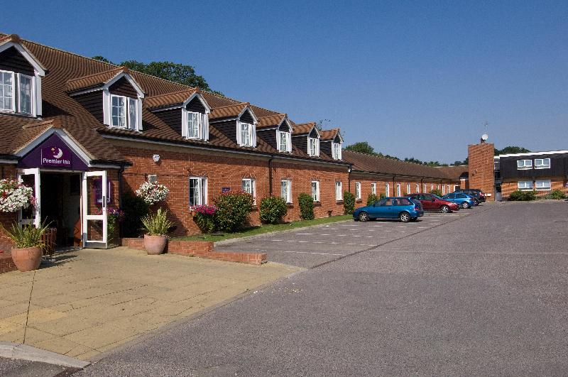 Premier Inn Southampton West - Genel