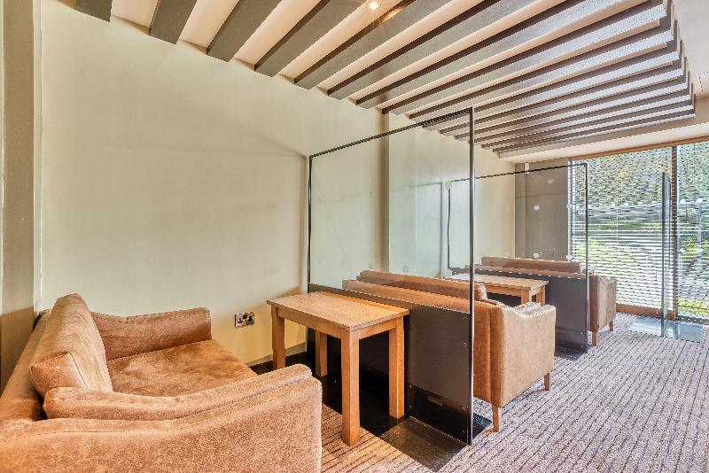 Premier Inn Rickmansworth - Bar