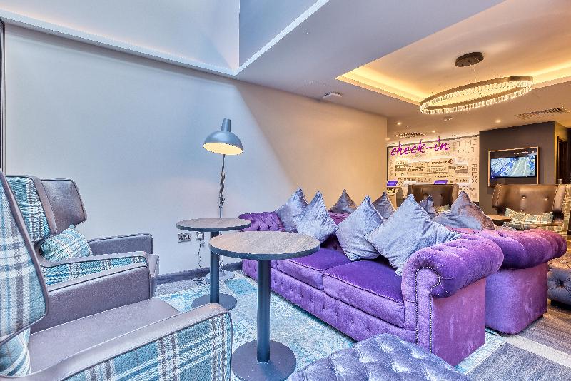 Premier Inn London Tooting - Bar