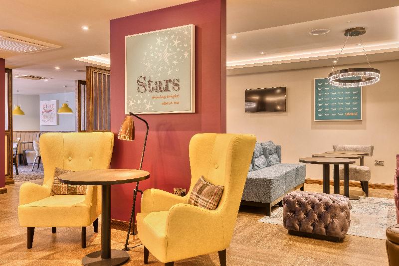 Premier Inn London Romford Town Centre - Bar