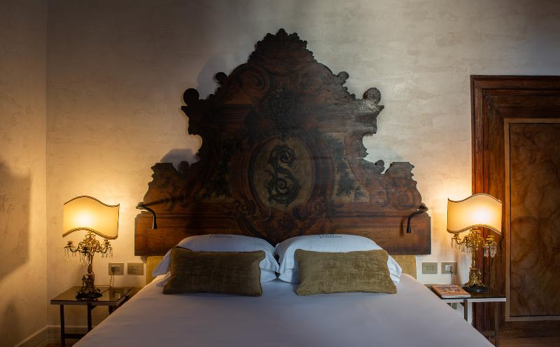 Eight Hotel Venezia - Oda