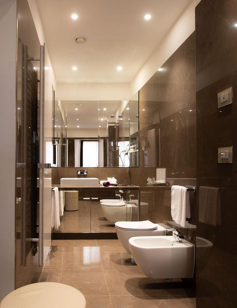 Eight Hotel Venezia - Oda