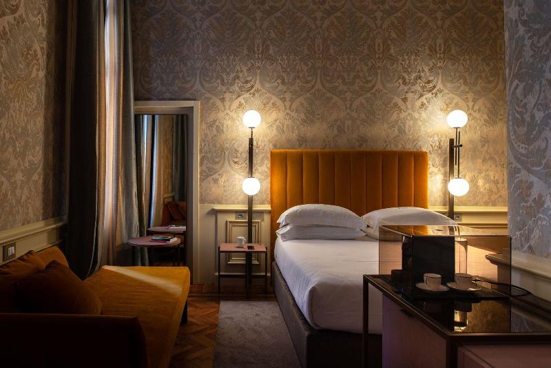 Eight Hotel Venezia - Oda
