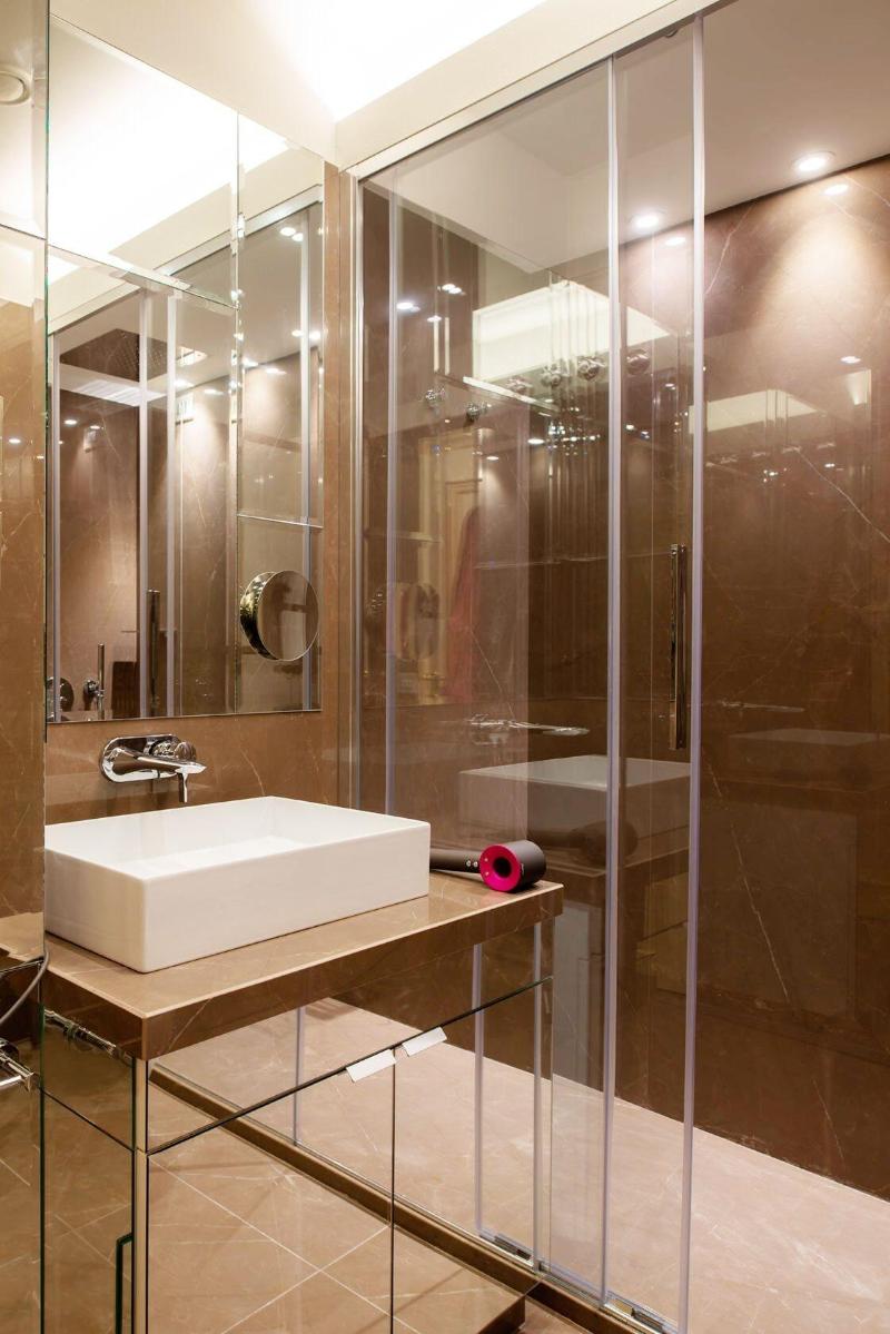 Eight Hotel Venezia - Oda