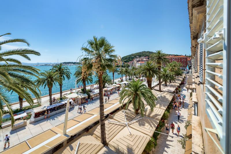 Palms Promenade Luxury Rooms - Genel