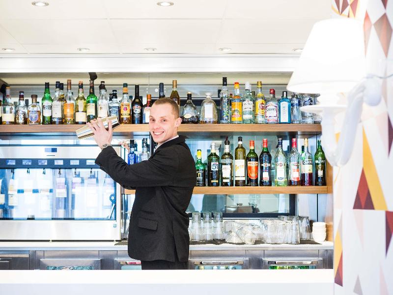 Mercure Szekesfehervar Magyar Kiraly - Bar