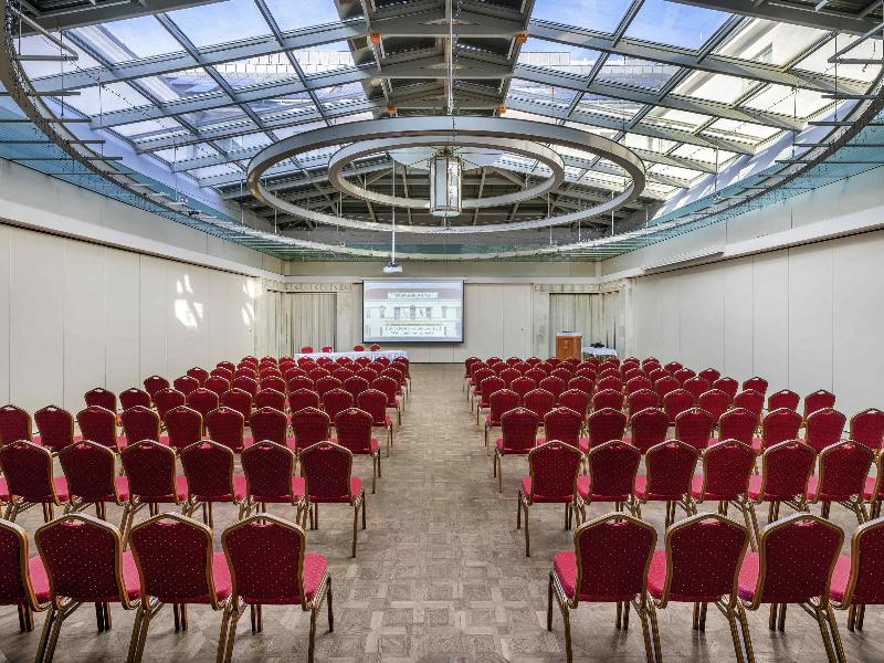 Mercure Szekesfehervar Magyar Kiraly - Toplantı