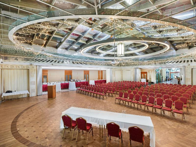 Mercure Szekesfehervar Magyar Kiraly - Toplantı
