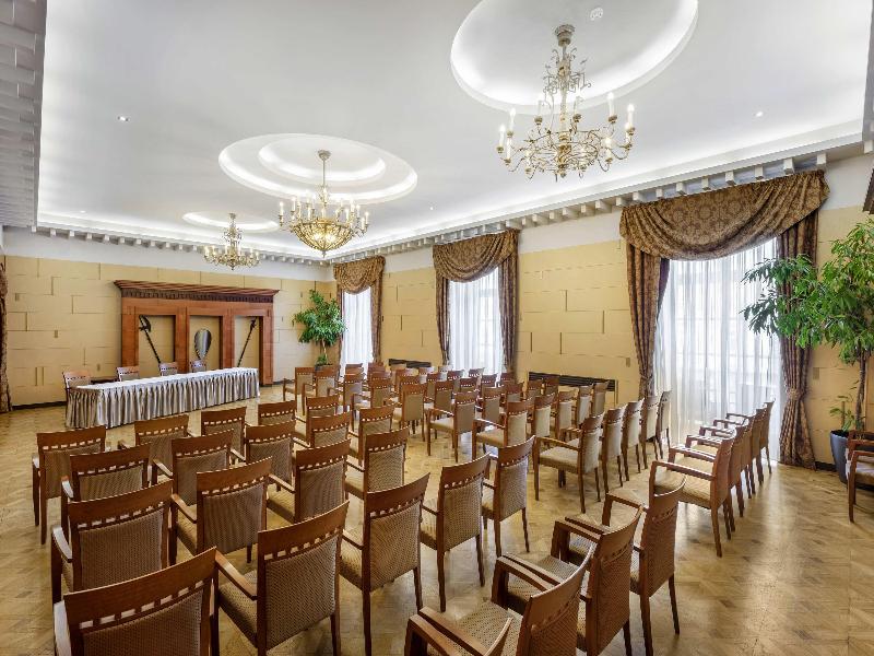 Mercure Szekesfehervar Magyar Kiraly - Toplantı