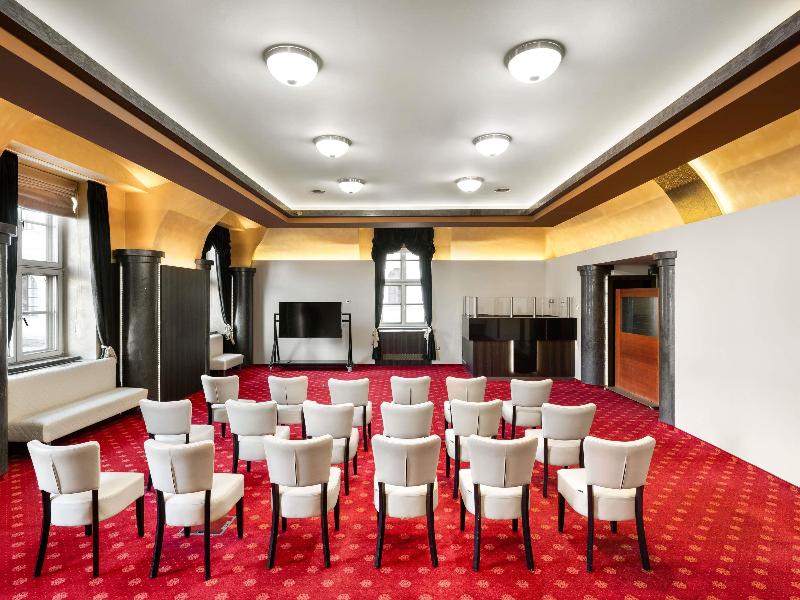 Mercure Szekesfehervar Magyar Kiraly - Toplantı