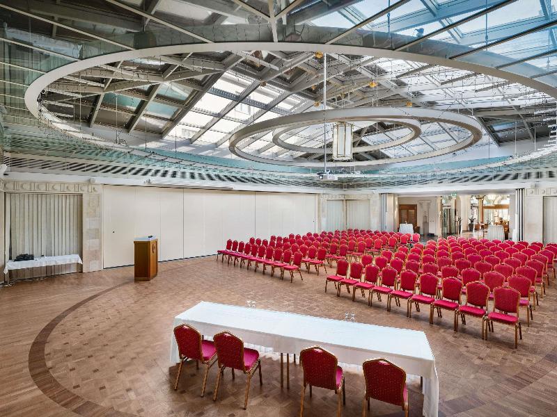 Mercure Szekesfehervar Magyar Kiraly - Toplantı