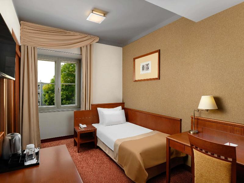 Mercure Szekesfehervar Magyar Kiraly - Oda