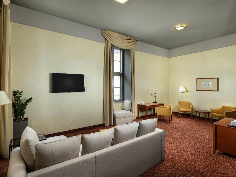 Mercure Szekesfehervar Magyar Kiraly - Oda