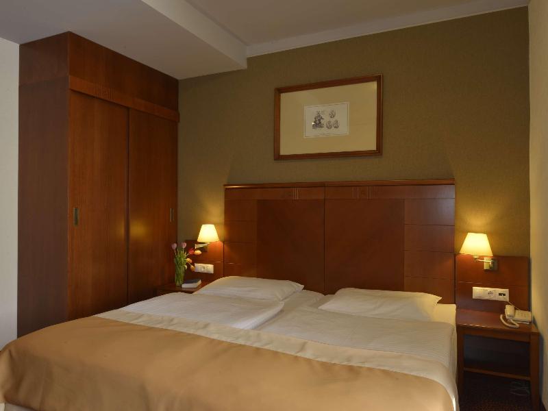 Mercure Szekesfehervar Magyar Kiraly - Oda