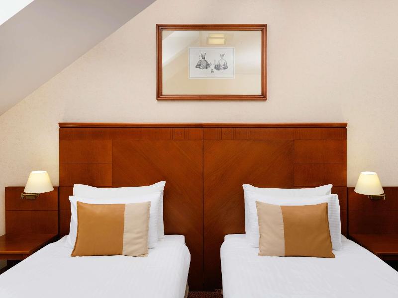 Mercure Szekesfehervar Magyar Kiraly - Oda