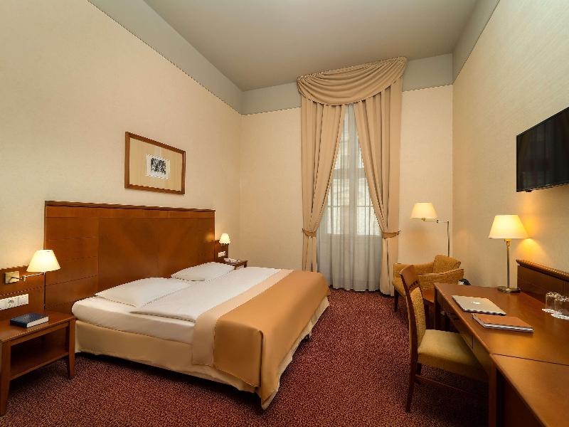 Mercure Szekesfehervar Magyar Kiraly - Oda