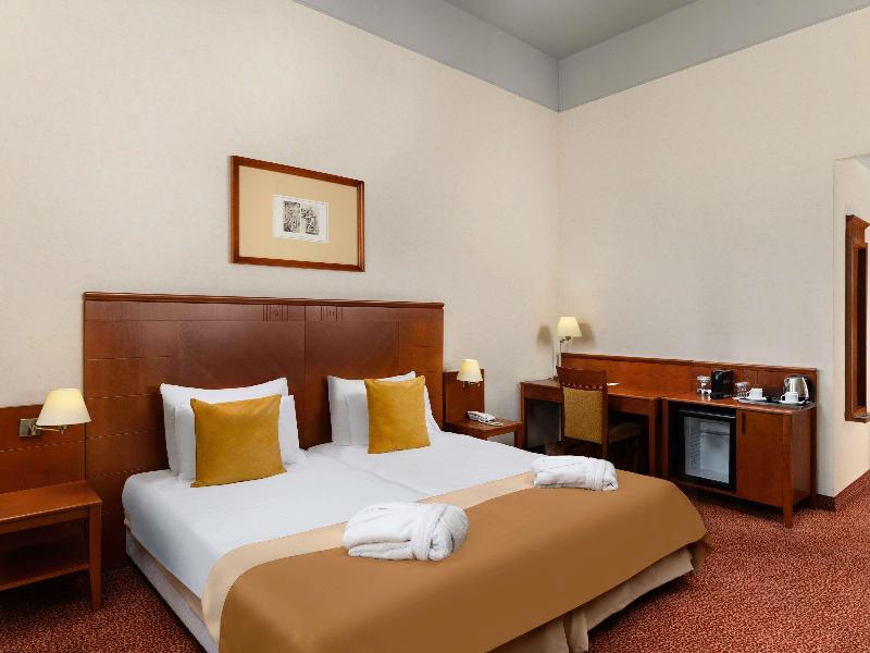 Mercure Szekesfehervar Magyar Kiraly - Oda