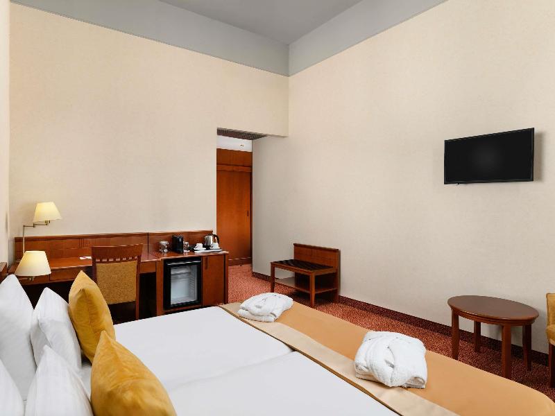Mercure Szekesfehervar Magyar Kiraly - Oda