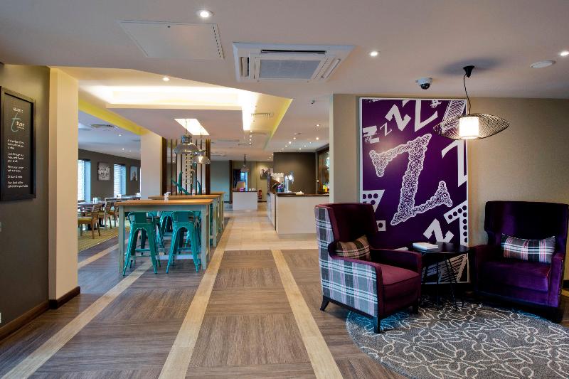 Premier Inn Ulverston - Bar