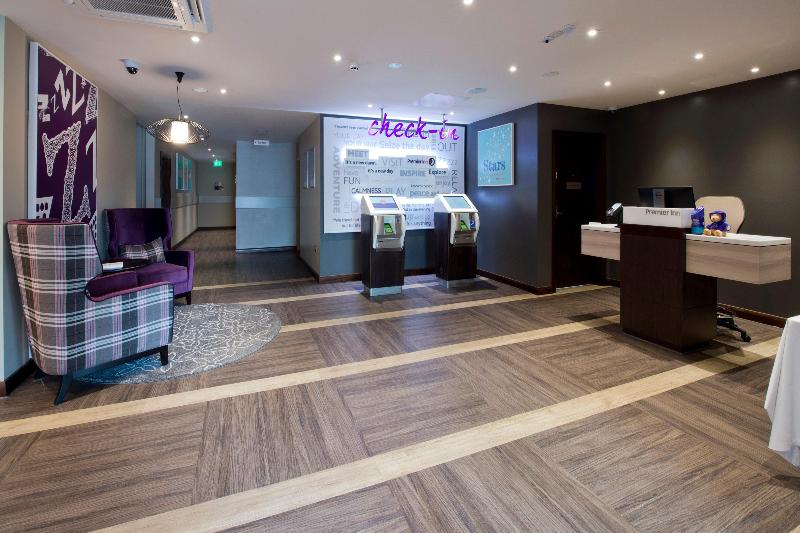 Premier Inn Ulverston - Lobi