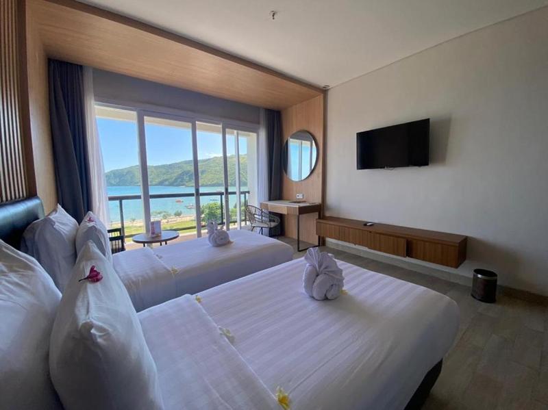 Raja Hotel Kuta Mandalika - Oda