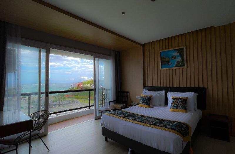 Raja Hotel Kuta Mandalika - Oda