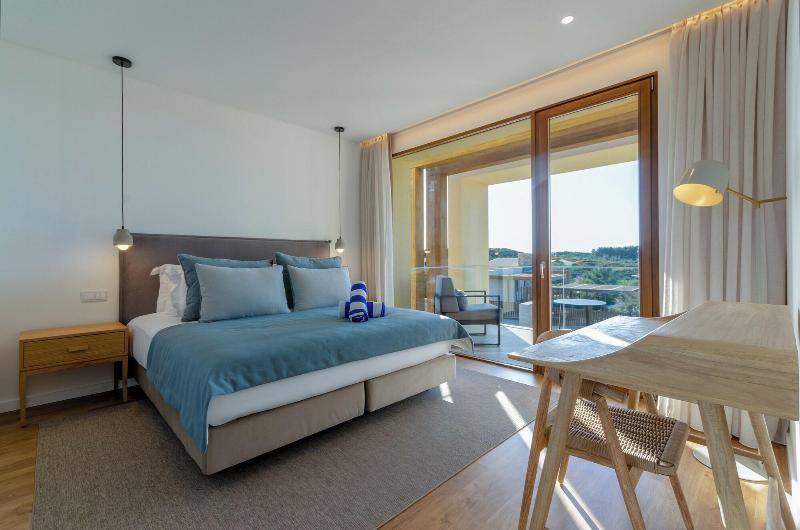 West Cliffs Ocean and Golf Resort - Oda