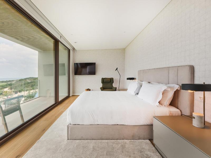 West Cliffs Ocean and Golf Resort - Oda