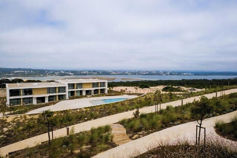West Cliffs Ocean and Golf Resort - Teras