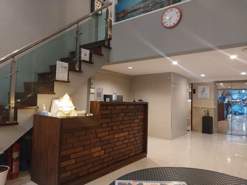 V Check Inn Sukhumvit 22 - Lobi