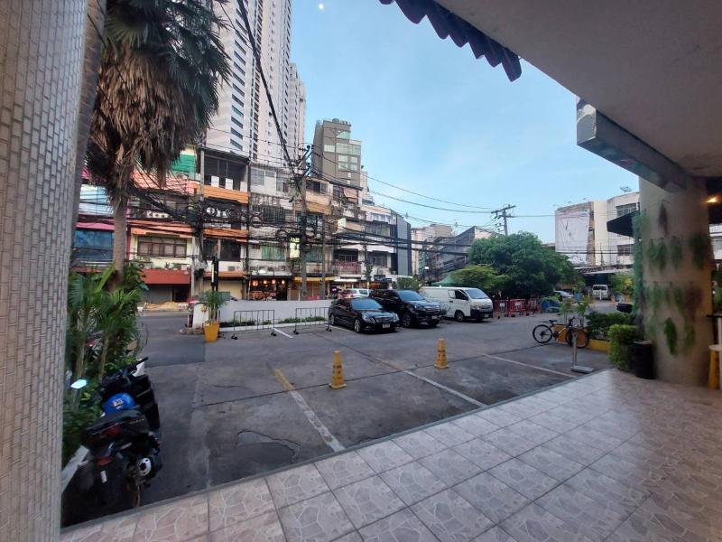 V Check Inn Sukhumvit 22 - Genel