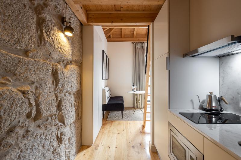 Libere Porto Laranjais - Oda