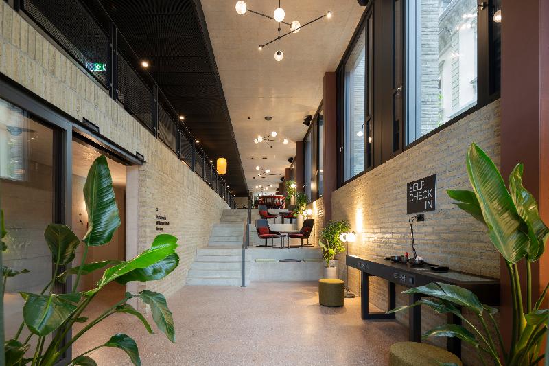 Tailormade Hotel LEO StGallen - Lobi